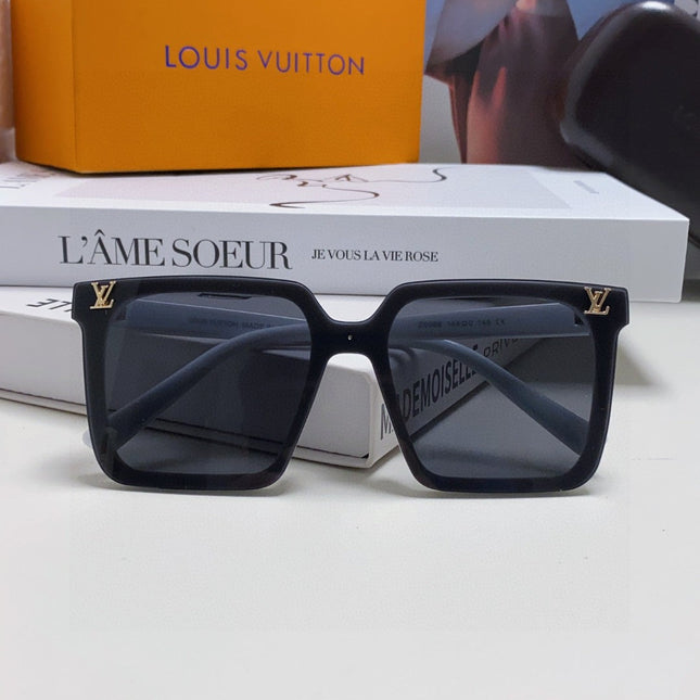 SQUARE SUNGLASS 581369 IN WHITE ACETATE
