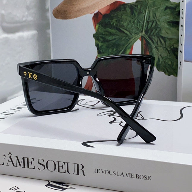 SQUARE SUNGLASS 581370 IN BLACK ACETATE
