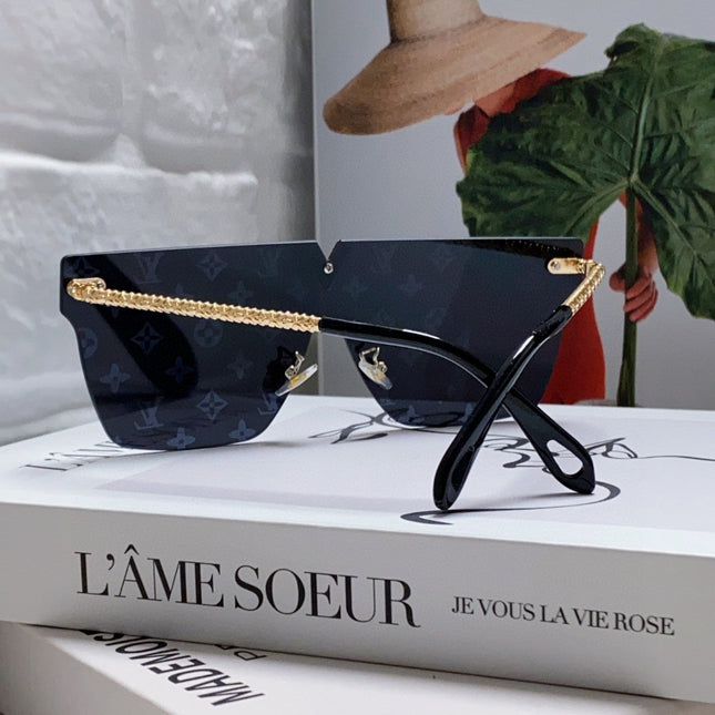 SQUARE SUNGLASS 581371 IN GOLD METAL MONOGRAM ON LENS