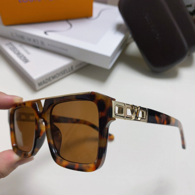 MASCOT PILOT SQUARE SUNGLASS 581376 IN HAVANA ACETATE GOLD METAL