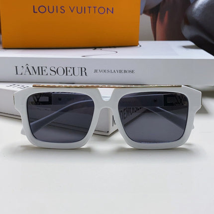 MASCOT PILOT SQUARE SUNGLASS 581377 IN WHTIE ACETATE GOLD METAL