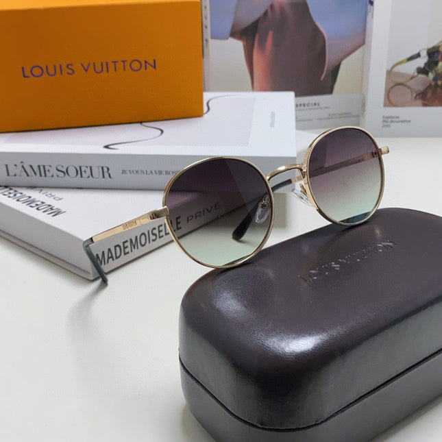 SIGNATURE ROUND SUNGLASS 581381 IN GOLD METAL GREY SMOKE LENSES