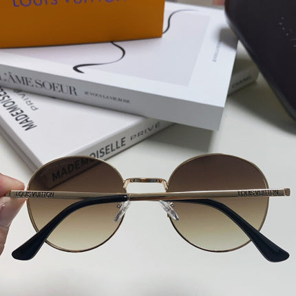 SIGNATURE ROUND SUNGLASS 581382 IN GOLD METAL BROWN SMOKE LENSES