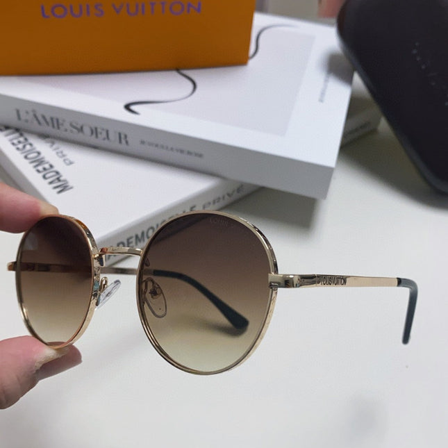 SIGNATURE ROUND SUNGLASS 581382 IN GOLD METAL BROWN SMOKE LENSES