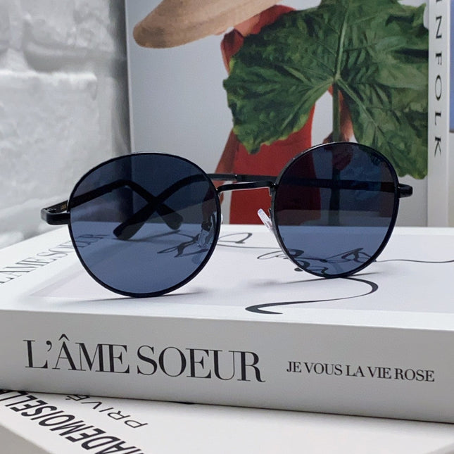 SIGNATURE ROUND SUNGLASS 581383 IN BLACK METAL