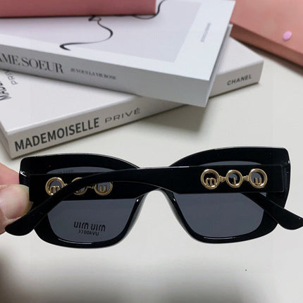 LOGO CAT EYE SUNGLASSES 513005 IN BLACK ACETATE