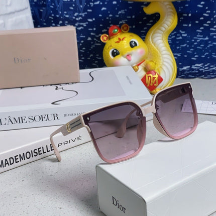 MONTAIGNE SUNGLASS 560859 IN BEIGE ACETATE PINK SMOKE LENSES