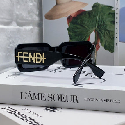EMBOSSED LOGO DIAGONAL RECTANGULAR SUNGLASSES 563312 IN ACETATE
