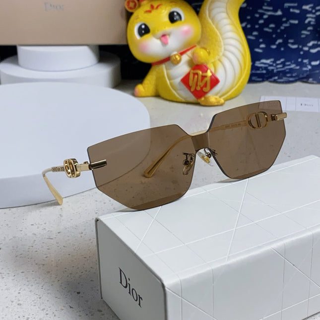 MONTAIGNE SUNGLASS 563193 IN GOLD METAL BROWN LENSES