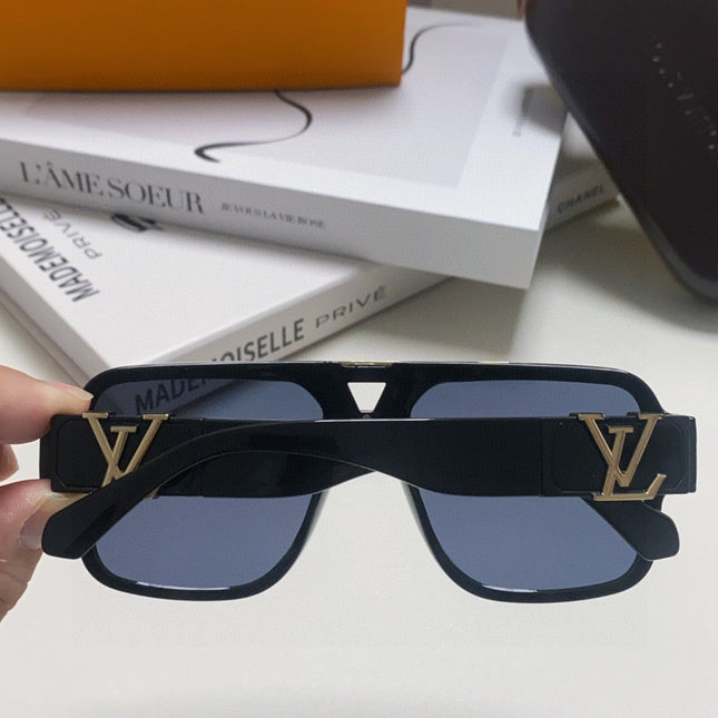 EVIDENCE SUNGLASSES 574719 IN BLACK ACETATE