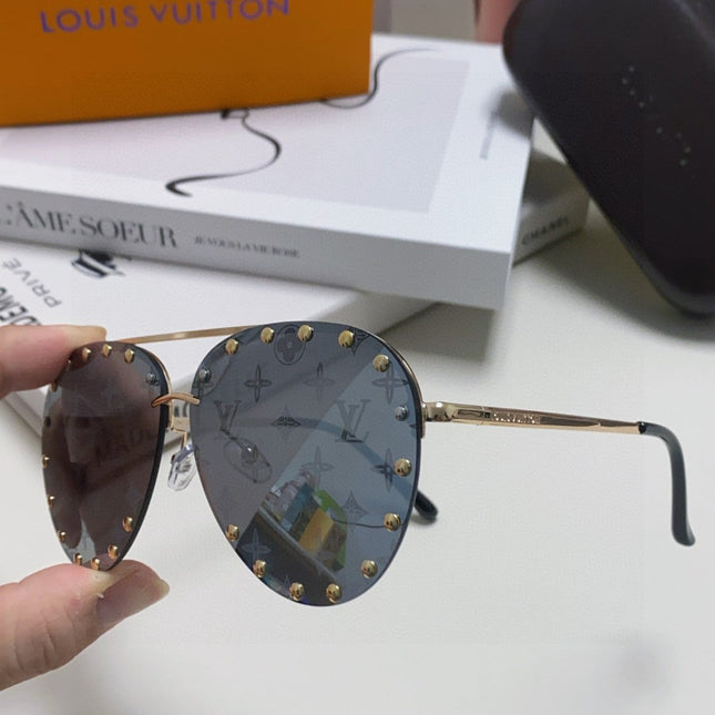 PARTY PILOT SUNGLASSES 567462 IN GOLD METAL MONOGRAM LOGO ON LENS