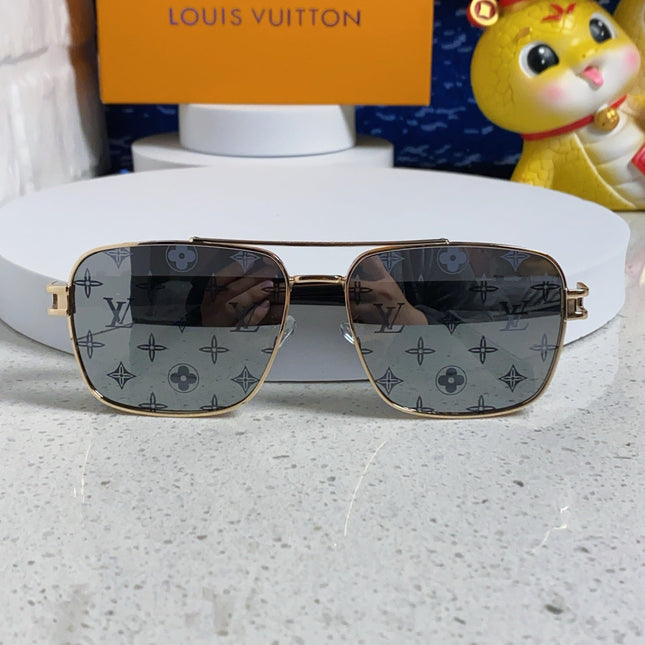 SIGNATURE SQUARE SUNGLASSES 567473 IN GOLD METAL MONOGRAM ON LENSES