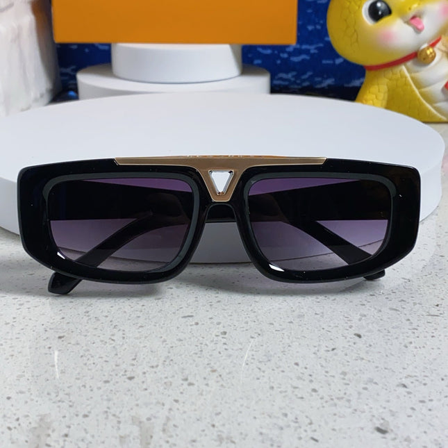 CLASH PILOT SUNGLASSES 567480 IN BLACK ACTETE GOLD METAL