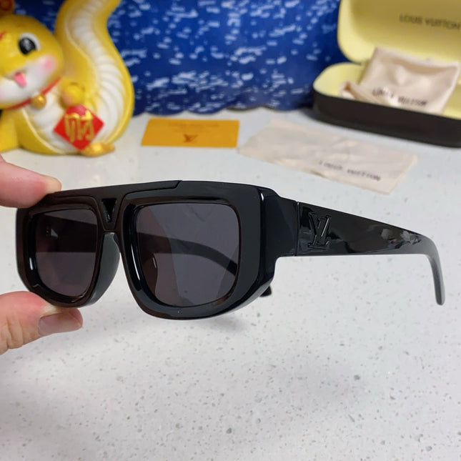 CLASH PILOT SUNGLASSES 567481 IN BLACK ACTETE
