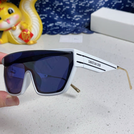 MONTAIGNE SUNGLASS CLUB M7U IN WHITE ACETATE