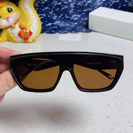 MONTAIGNE SUNGLASS CLUB M7U IN BROWN ACETATE