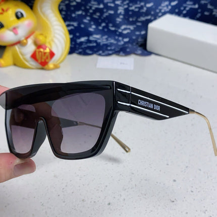 MONTAIGNE SUNGLASS CLUB M7U IN BLACK ACETATE
