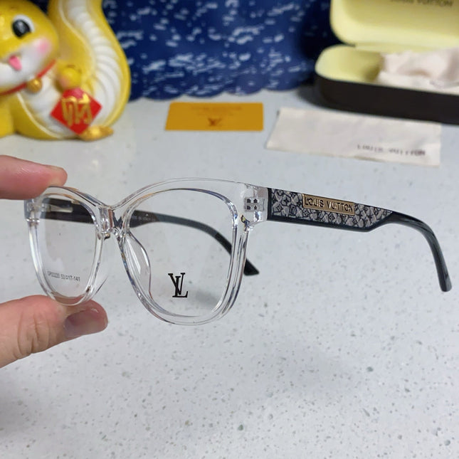 CAT EYE SUNGLASSES 570278 IN CLEAR ACETATE EMBOSSED LOGO