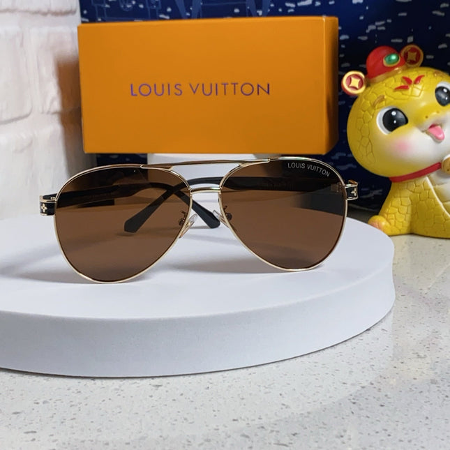 PILOT SUNGLASSES 571634 IN GOLD METAL BROWN LENSES MONOGRAM LOGO