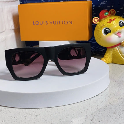 LINK SQUARE SUNGLASSES 570272 IN BLACK ACETATE BLACK LOGO