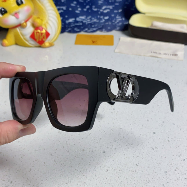 LINK SQUARE SUNGLASSES 570272 IN BLACK ACETATE BLACK LOGO