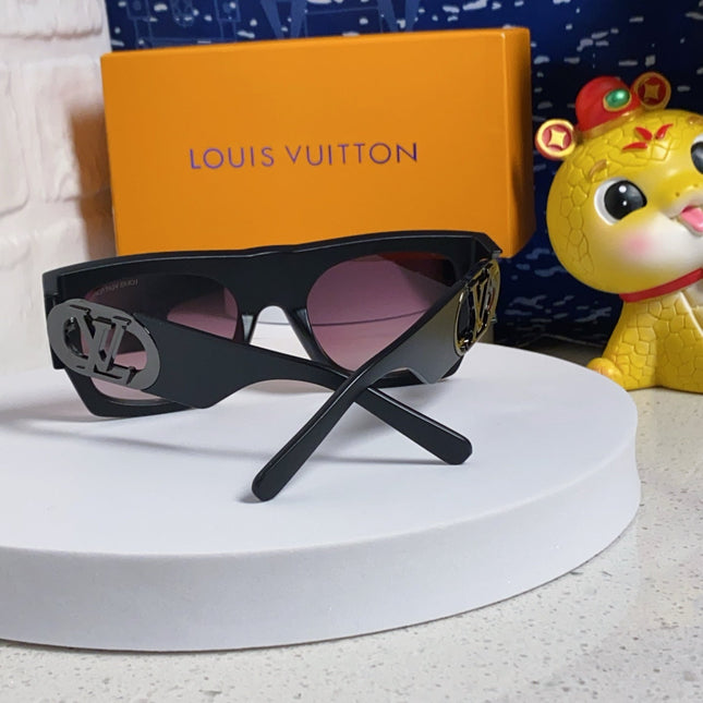 LINK SQUARE SUNGLASSES 570272 IN BLACK ACETATE BLACK LOGO