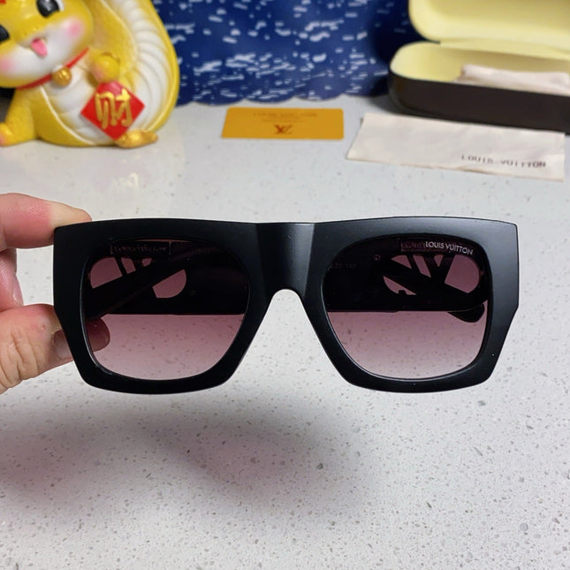 LINK SQUARE SUNGLASSES 570272 IN BLACK ACETATE BLACK LOGO