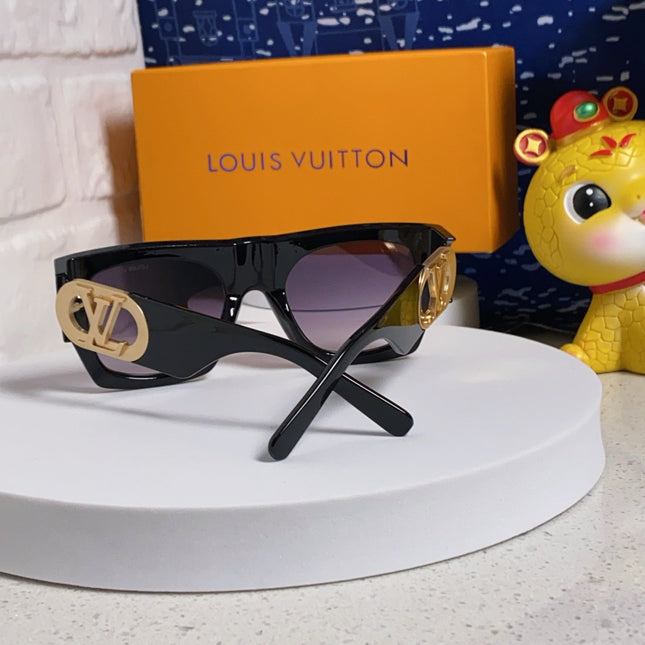 LINK SQUARE SUNGLASSES 570273 IN BLACK ACETATE GREY SMOKE LENS