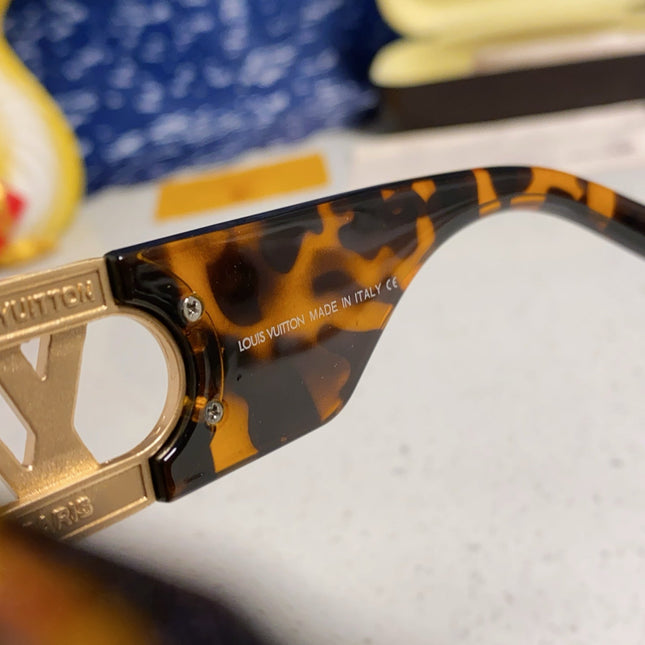 LINK SQUARE SUNGLASSES 570275 IN HAVANA ACETATE GOLD LOGO