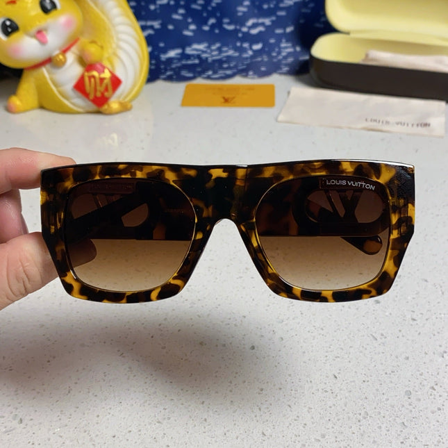 LINK SQUARE SUNGLASSES 570275 IN HAVANA ACETATE GOLD LOGO