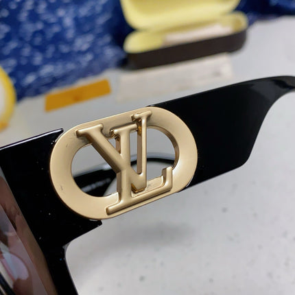 LINK SQUARE SUNGLASSES 570276 IN BLACK ACETATE GOLD LOGO