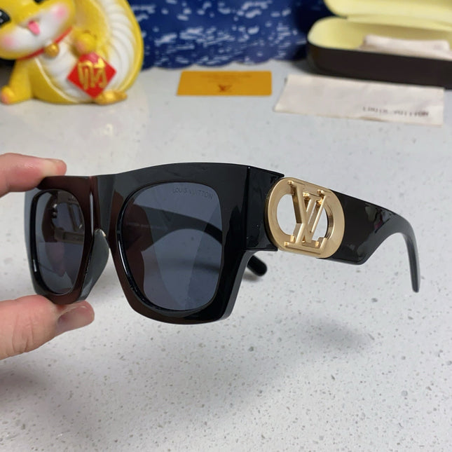 LINK SQUARE SUNGLASSES 570276 IN BLACK ACETATE GOLD LOGO