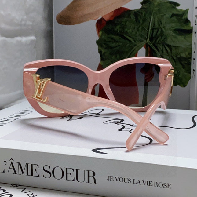 ICON CAT EYE SUNGLASSES 570247 IN PINK CLEAR ACETATE