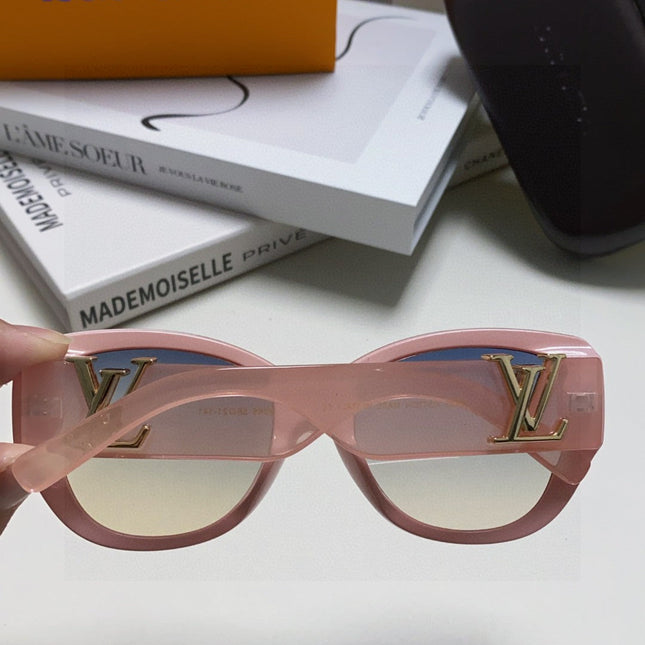 ICON CAT EYE SUNGLASSES 570247 IN PINK CLEAR ACETATE