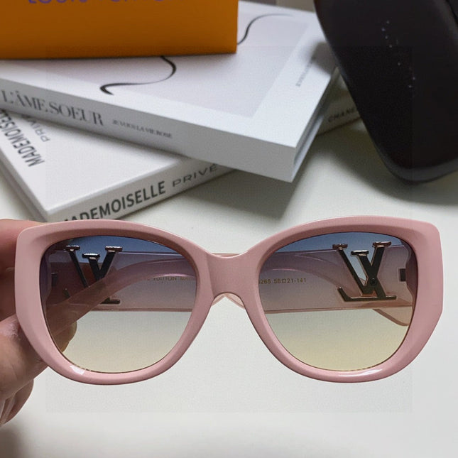 ICON CAT EYE SUNGLASSES 570247 IN PINK CLEAR ACETATE