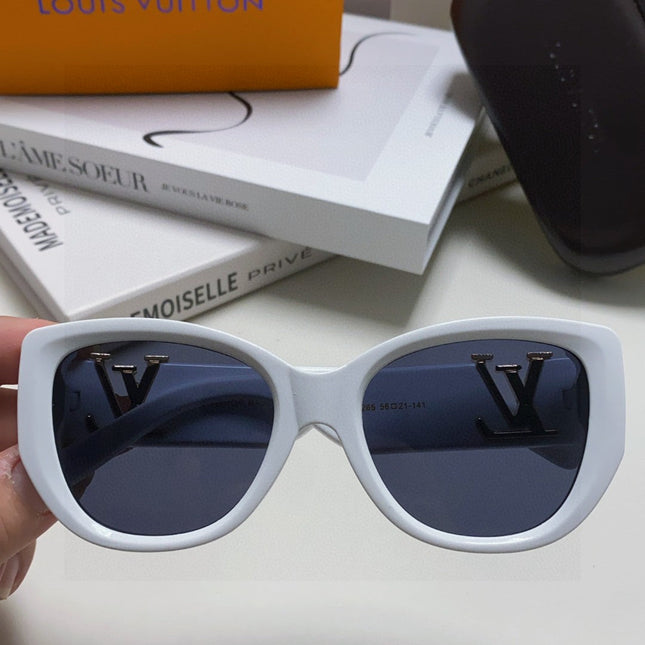 ICON CAT EYE SUNGLASSES 570248 IN WHITE ACETATE