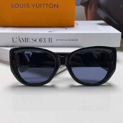 ICON CAT EYE SUNGLASSES 570249 IN BLACK ACETATE