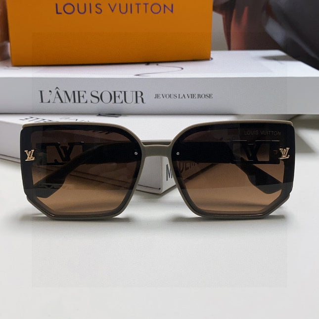 CLASH SQUARE SUNGLASSES 570250 IN GREY ACETATE