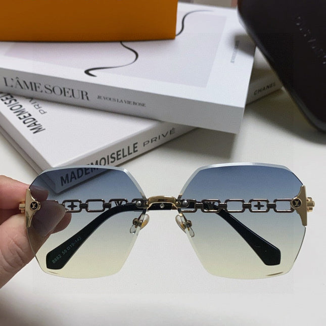 CHAIN SQUARE SUNGLASSES 570259 IN GOLD METAL GREY YELLOW SMOKE LENS