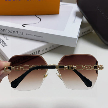 CHAIN SQUARE SUNGLASSES 570260 IN GOLD METAL BROWN SMOKE LENS