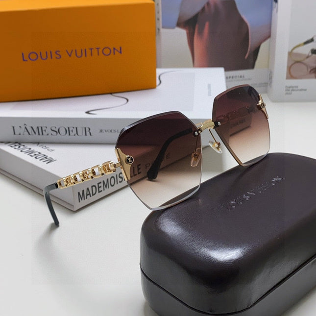 CHAIN SQUARE SUNGLASSES 570260 IN GOLD METAL BROWN SMOKE LENS