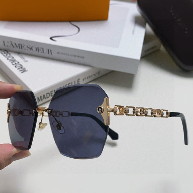 CHAIN SQUARE SUNGLASSES 570261 IN GOLD METAL BLACK LENS