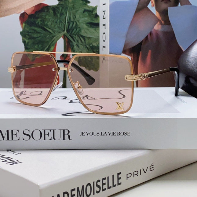 SQUARE SUNGLASSES 570262 IN GOLD METAL LIGHT BROWN LENS