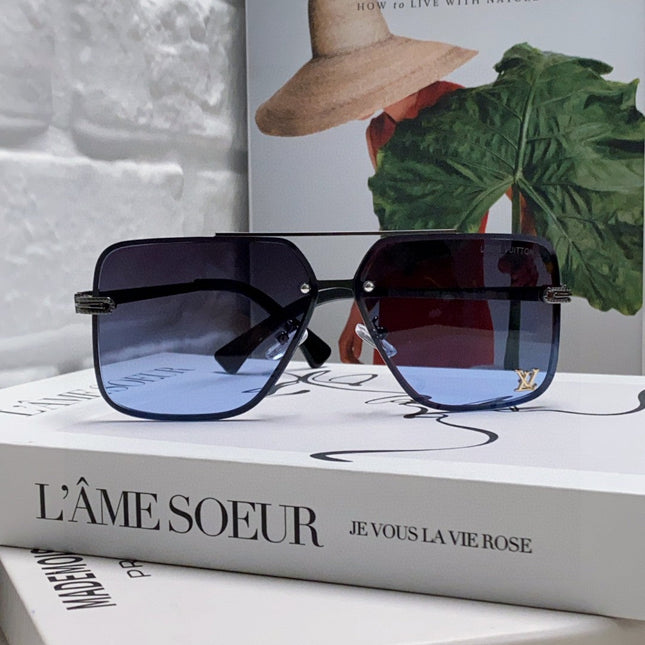 SQUARE SUNGLASSES 570263 IN BLACK METAL GREY SMOKE LENS