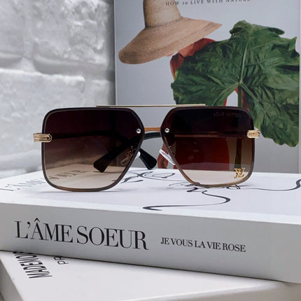 SQUARE SUNGLASSES 570264 IN GOLD METAL BROWN SMOKE LENS