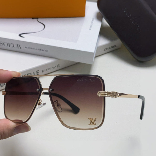 SQUARE SUNGLASSES 570264 IN GOLD METAL BROWN SMOKE LENS