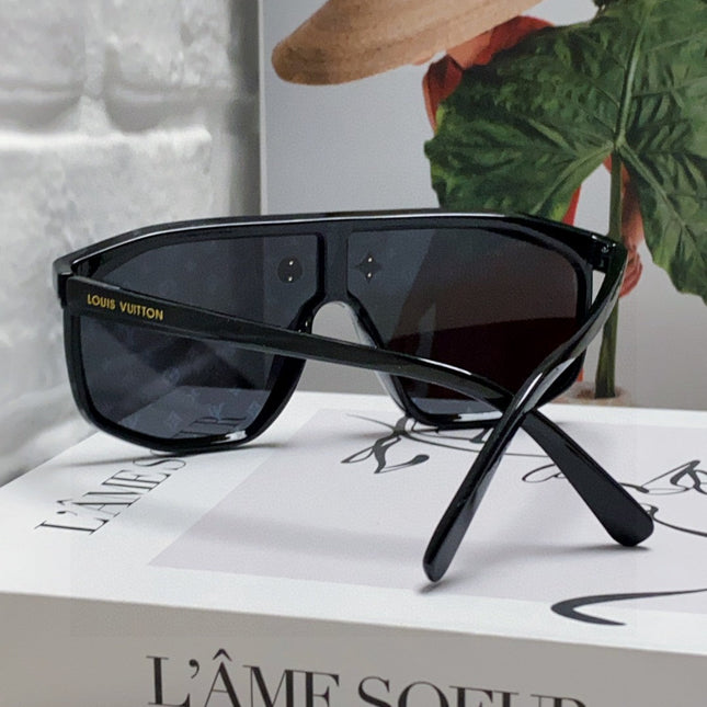 WAIMEA SUNGLASSES 570268 IN BLACK ACETATE MONOGRAM ON LENS