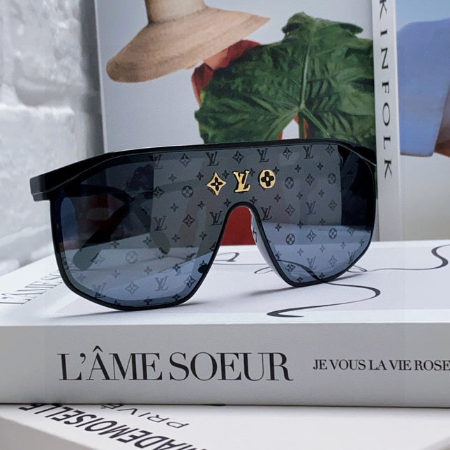 WAIMEA SUNGLASSES 570268 IN BLACK ACETATE MONOGRAM ON LENS