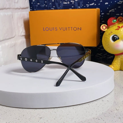 PILOT SUNGLASSES 571636 IN METAL BLACK LENSES MONOGRAM LOGO