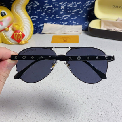 PILOT SUNGLASSES 571636 IN METAL BLACK LENSES MONOGRAM LOGO